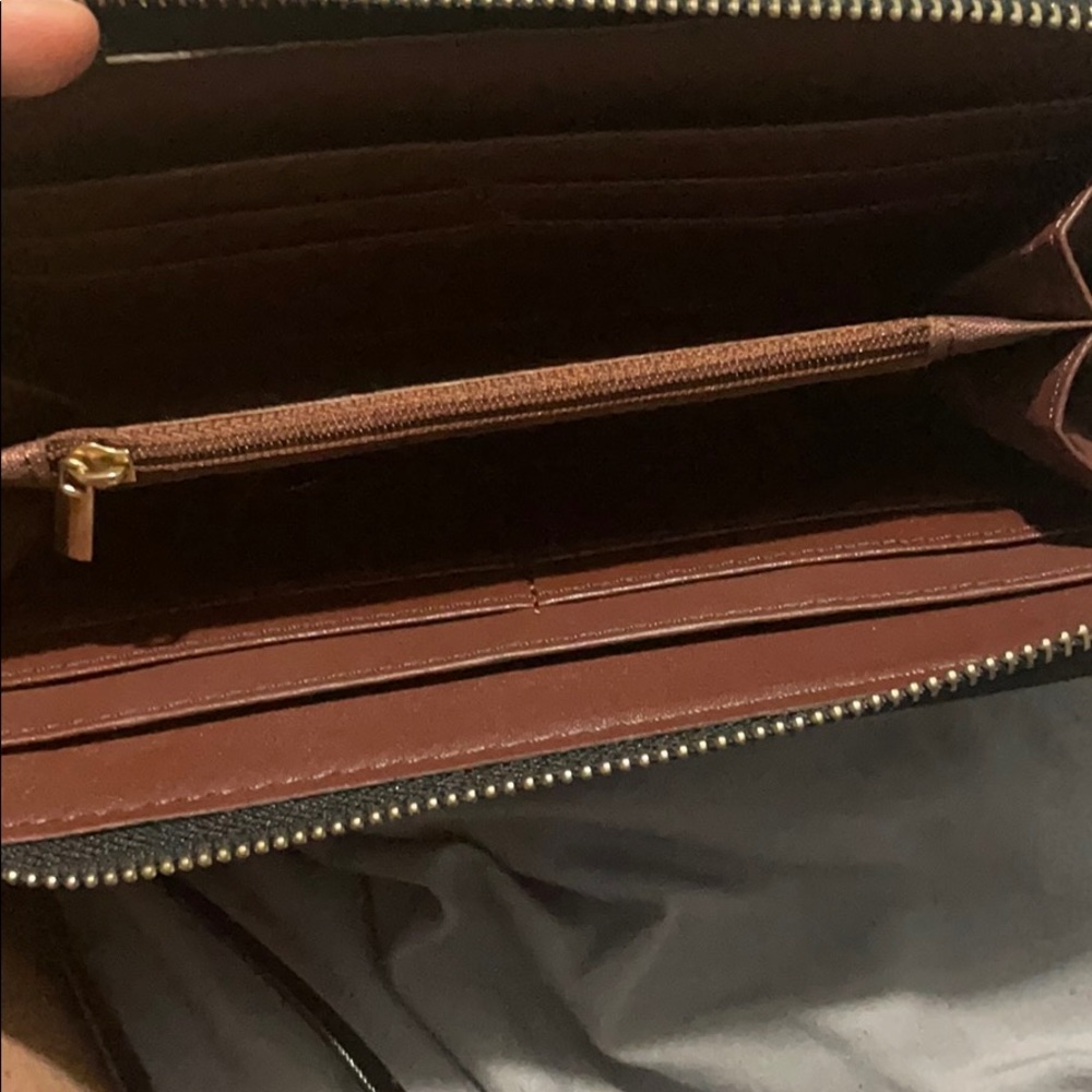Wallet - Picture 4 of 5